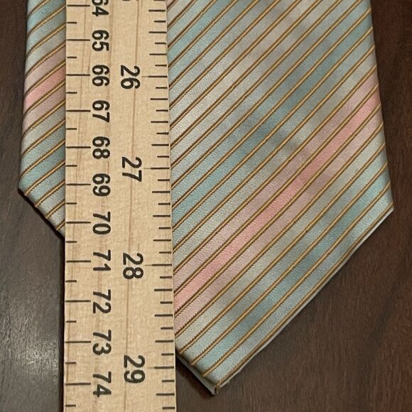 Earvin Magic Johnson Signature Blue Pink Hand Made 100% Silk Made In China - Picture 5 of 9